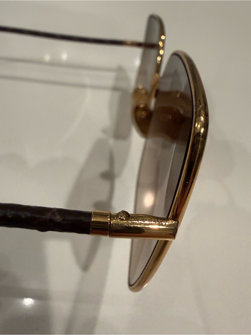 Louis Vuitton Women's Square Sunglasses in Gold and Brown like new $675 retail - Picture 9 of 9